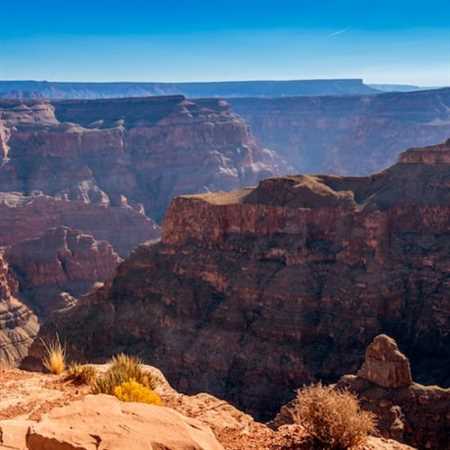 Explore the Grand Canyon from Las Vegas: Daily Unique Offers at TRLX Casino