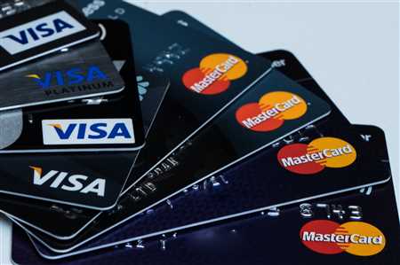 McLuck Simplifies Payments with Visa and Mastercard for Mobile Users
