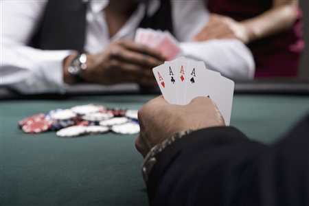Online Gambling and Betting: Understanding the Risks with Games of Chance like Rummy and Poker