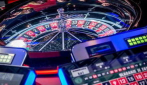 Explore Fast Play and Full Pay with 17+ Video Poker on iPad from Mobilechops LLC