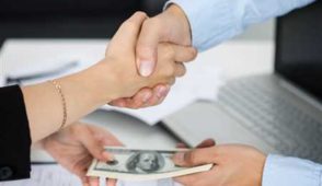 Transforming Mobile Online Casinos with AI and ML Personalization