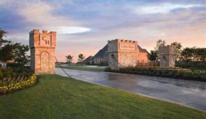 Exploring Pre-COVID Gambling Challenges with Slot Machines and Casino Table Games