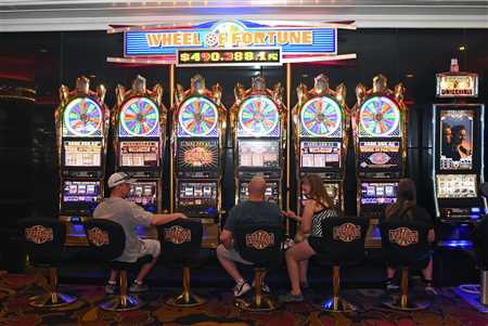 Top Tips from a Slot Tech: Fastest Way to Hit a Slot Jackpot in Las Vegas!